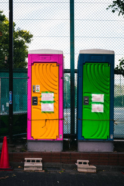 Best Porta potty delivery and setup  in Grosse Pointe Park, MI