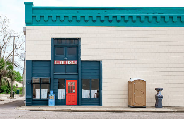 Affordable portable toilet rental in Grosse Pointe Park, MI